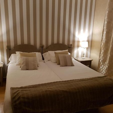 Hotel Camping Ribadesella Bagian luar foto
