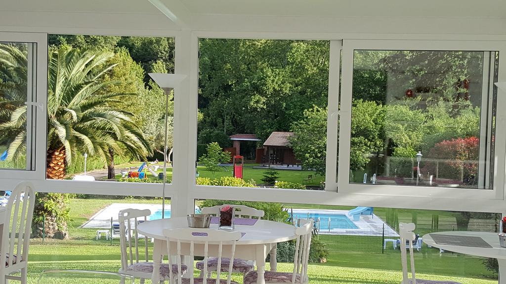Hotel Camping Ribadesella Bagian luar foto