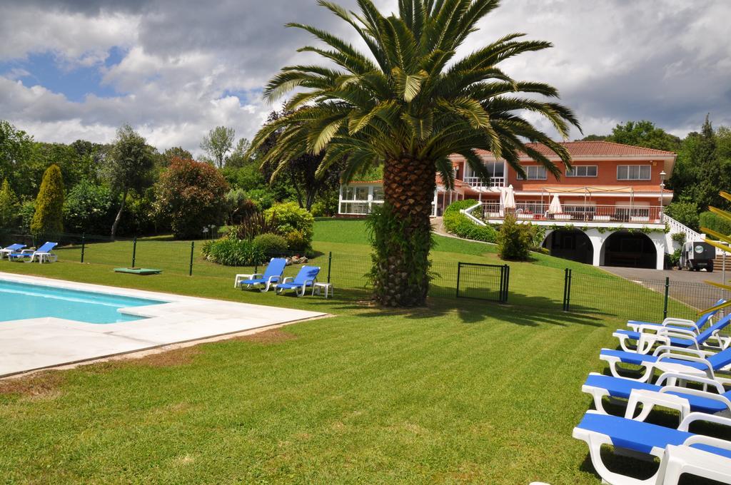 Hotel Camping Ribadesella Bagian luar foto