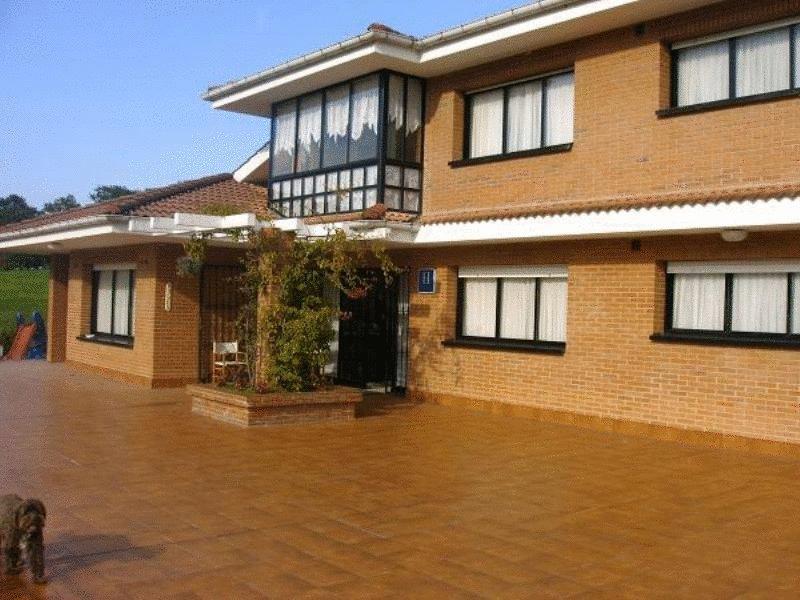 Hotel Camping Ribadesella Bagian luar foto