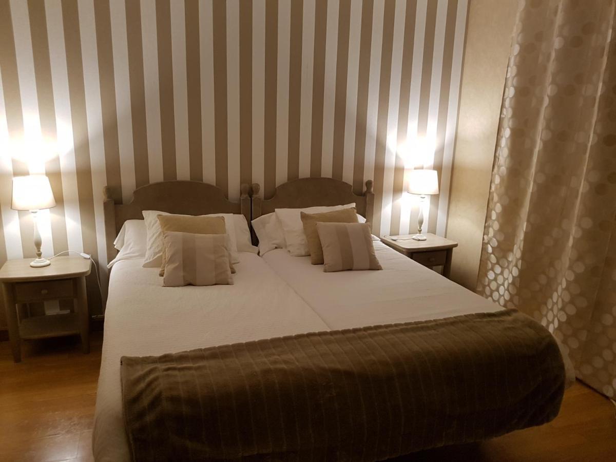Hotel Camping Ribadesella Bagian luar foto